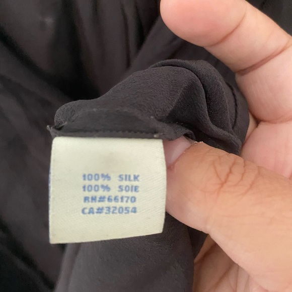 Anthropologie silk blouse - Picture 5 of 6